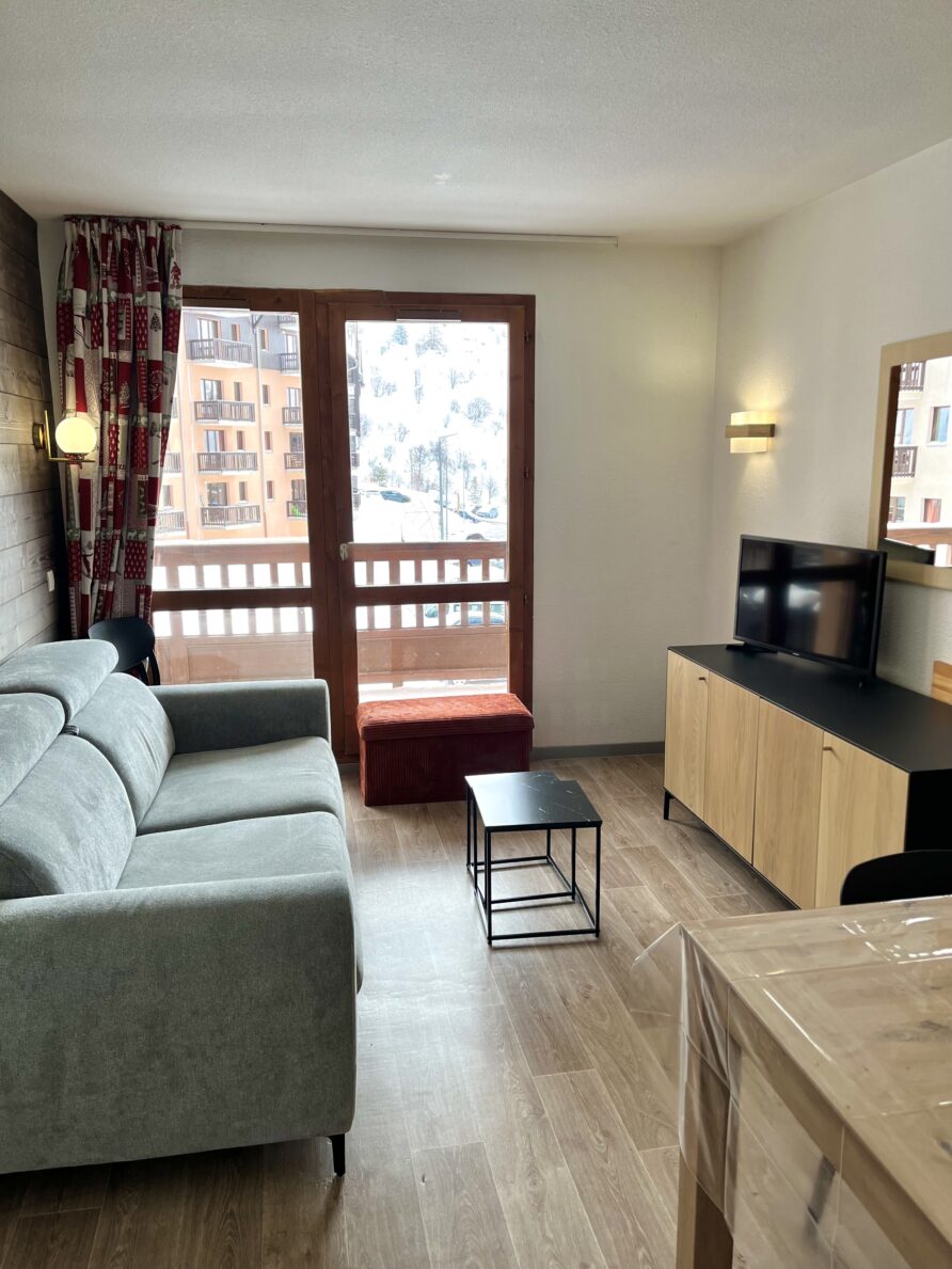 Appartement 4 à 6 personnes – Lumière de Neige C 414