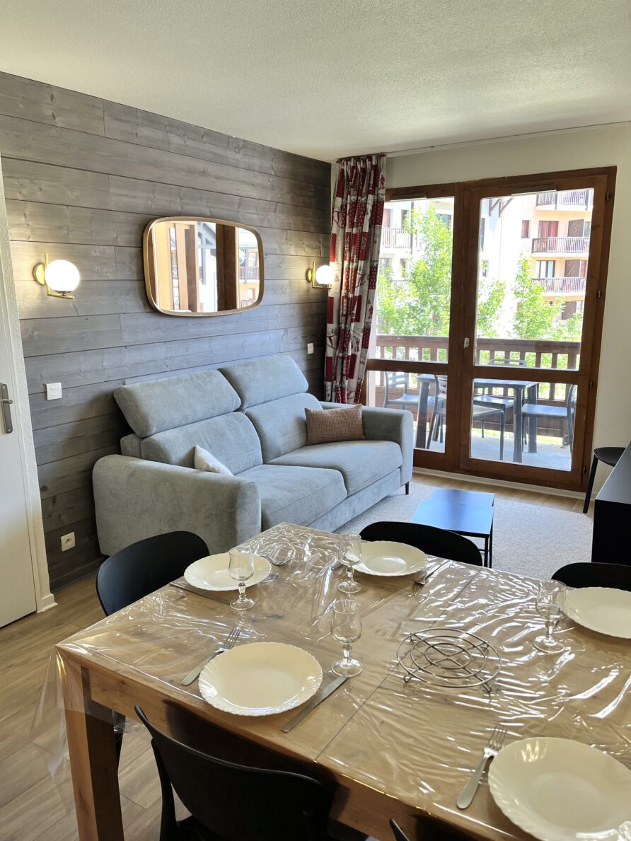 Appartement 4 à 6 personnes – Lumière de Neige C 414